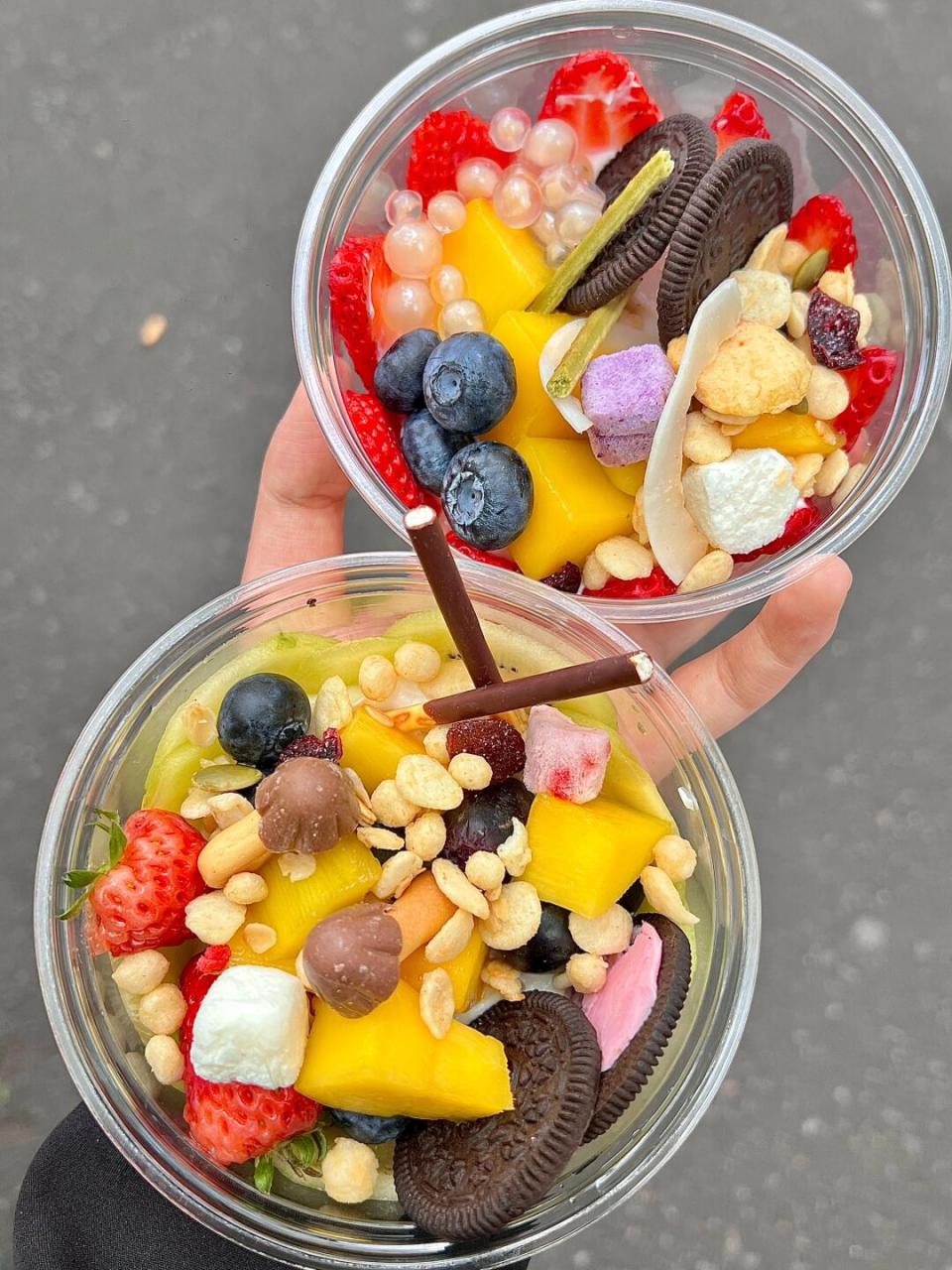 高颜值低价的惊喜 当藻蓝水果捞遇上舍不得吃的甜蜜纠结