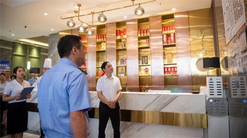 让食刻安全无忧——南充市召开餐饮服务食品安全现场警示会